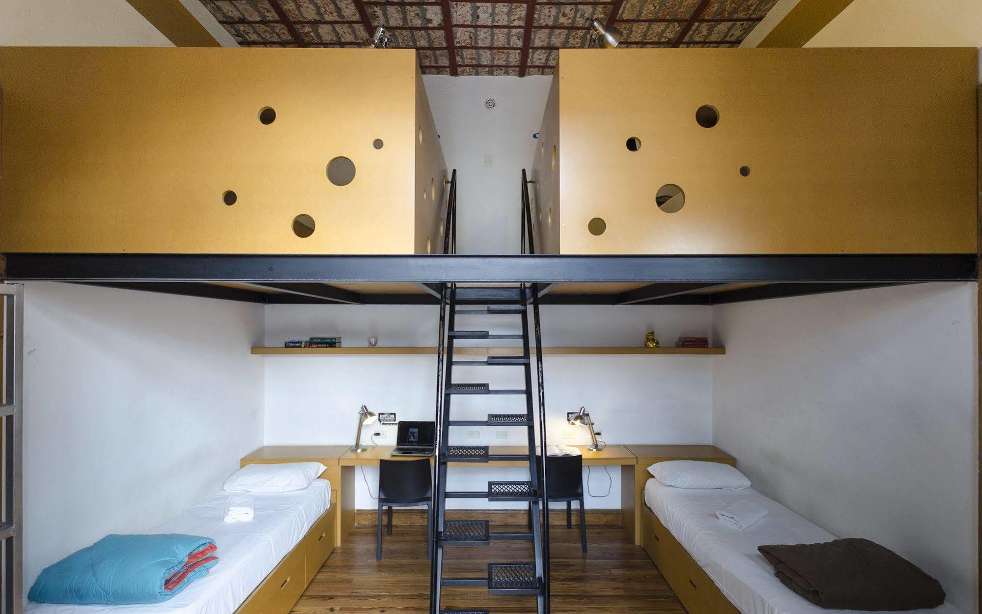 Albergue La Casa De Pichincha Ciudad Autónoma de Ciudad Autónoma de Buenos Aires Exterior foto